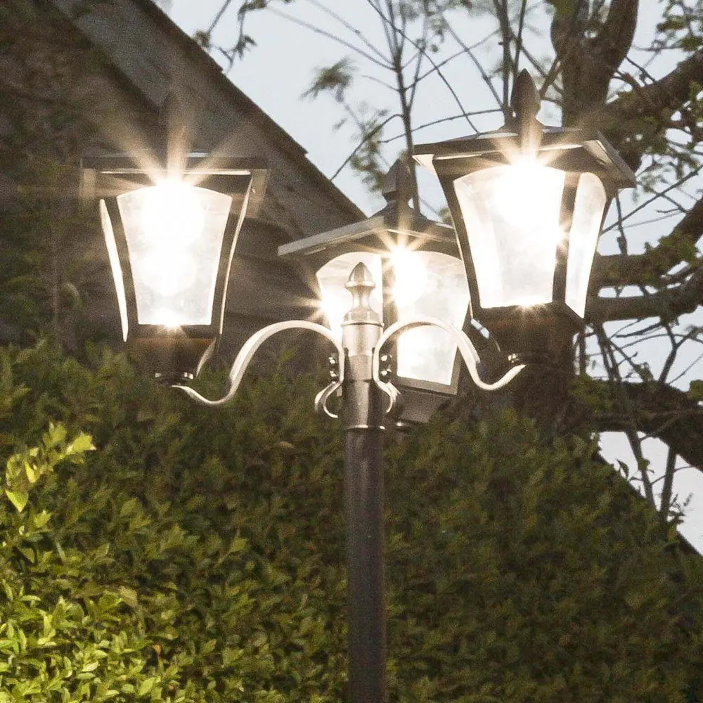 Solar Lamp Post Triple Head 6 Solar Lamp Post Triple Head - Image 4