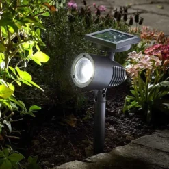 Alpha 365 Solar Spotlight