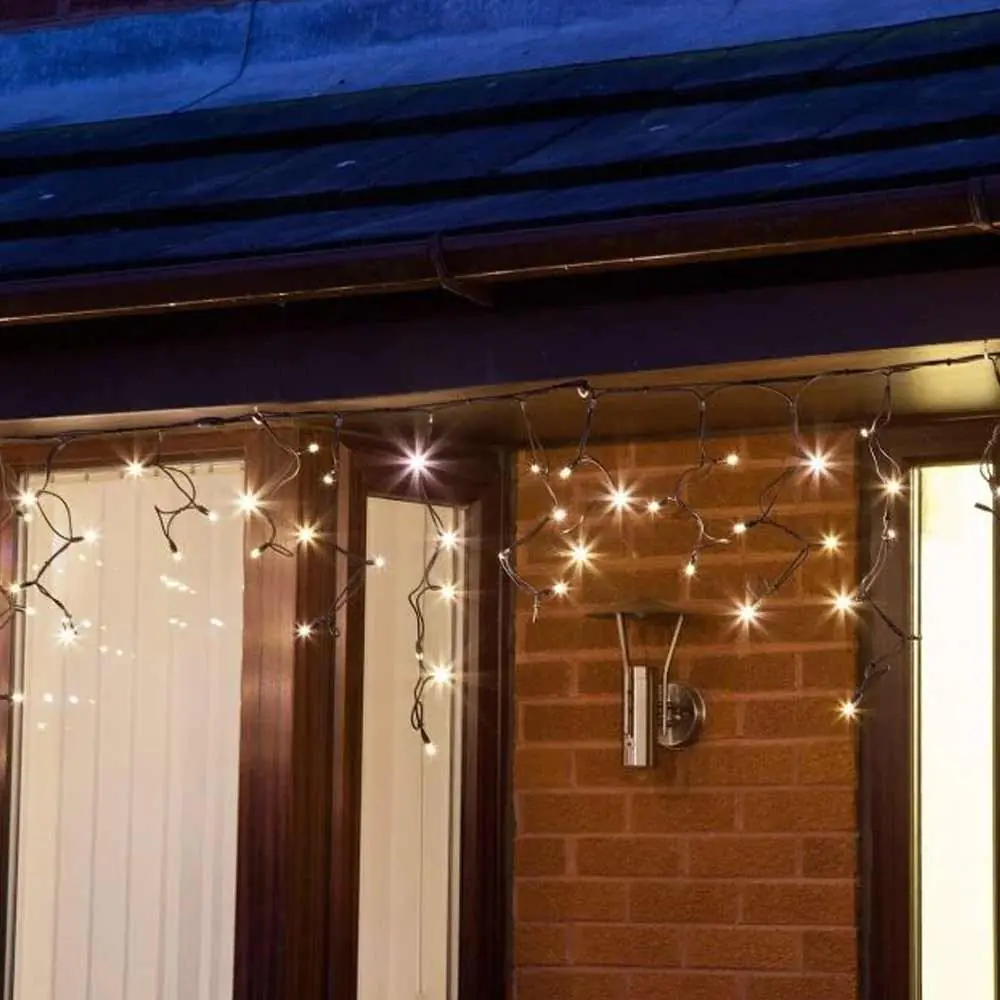 ConnectPro Icicle Lights Black Cable - 5m 11 ConnectPro Icicle Lights Black Cable - 5m - Image 9