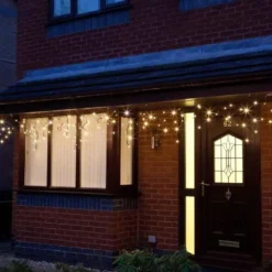 ConnectPro Icicle Lights Black Cable - 5m 15 ConnectPro Icicle Lights Black Cable - 5m -Solar Lights Store connectpro icicle lights black cable 2