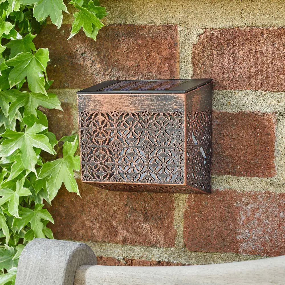 Maroc Solar Fence Wall Light 5L (4 Pack) 5 Maroc Solar Fence Wall Light 5L (4 Pack) - Image 3