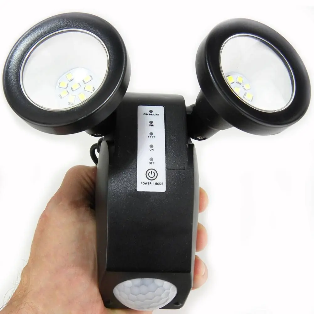 Solar Powered Security Light 400 Lumens 4 Solar Powered Security Light 400 Lumens - Image 2