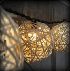 Solar Fairy Rattan Lights 15 PowerBee Endurance ®