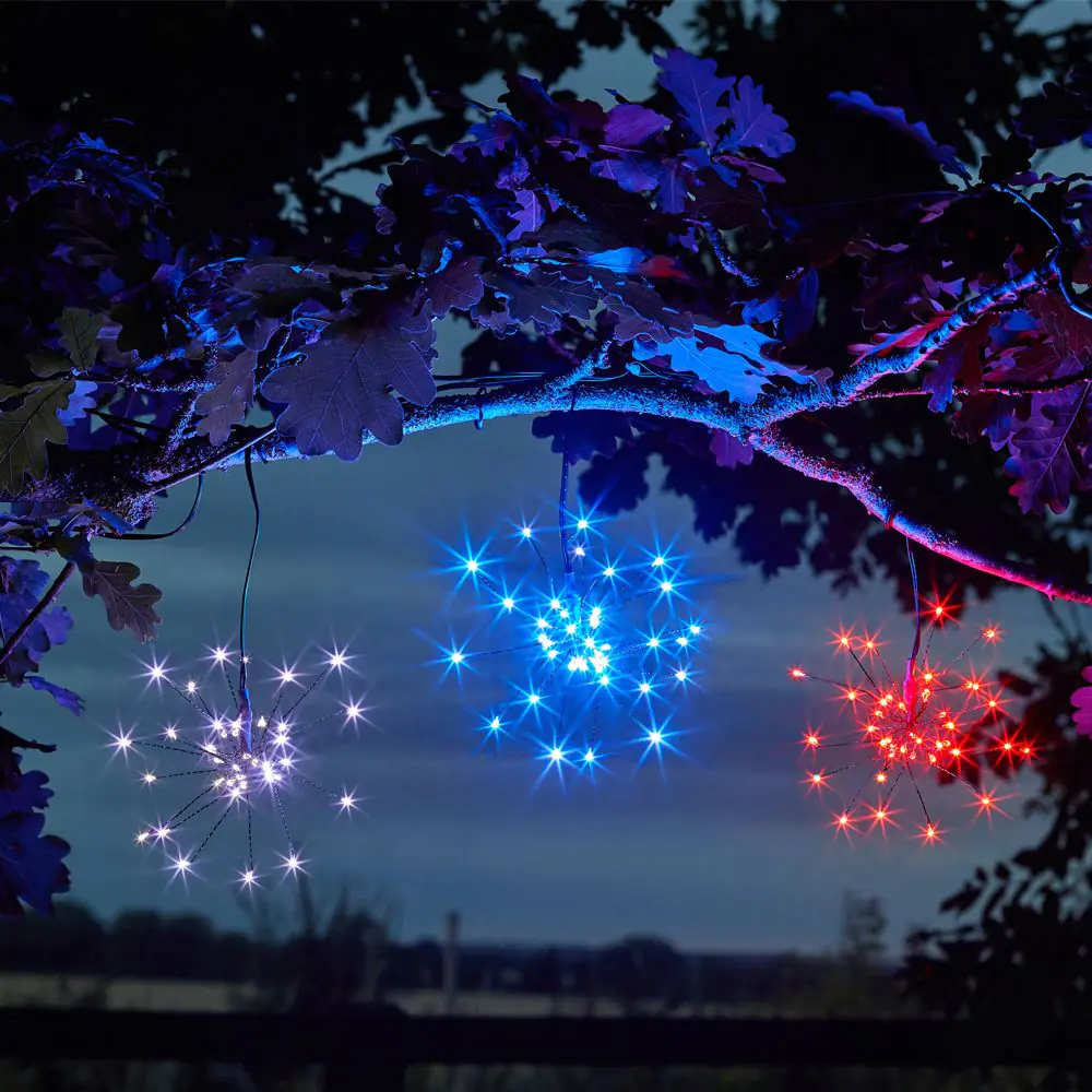 Triple StarBurst Solar String Lights - 2 PK 4 Triple StarBurst Solar String Lights - 2 PK - Image 2