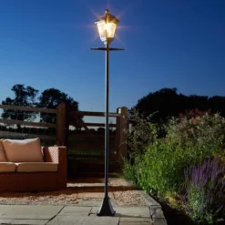Victoriana 365 Solar Powered Lamp Post
